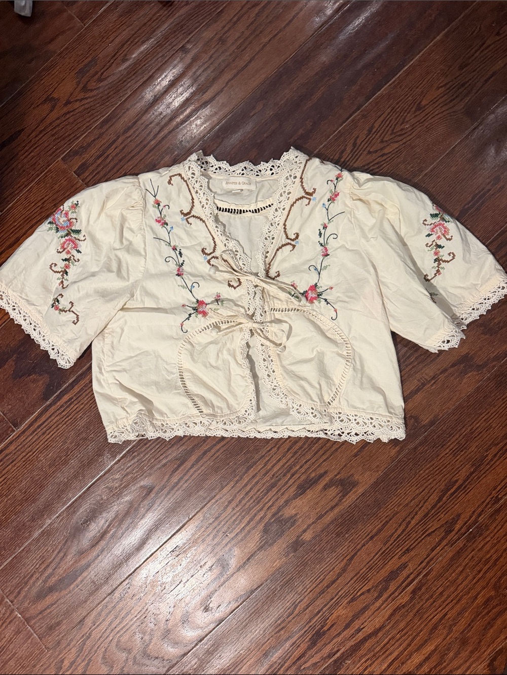 Ivory Embroidered Boho cottagecore Lace-Trim Puff Sleeve Blouse